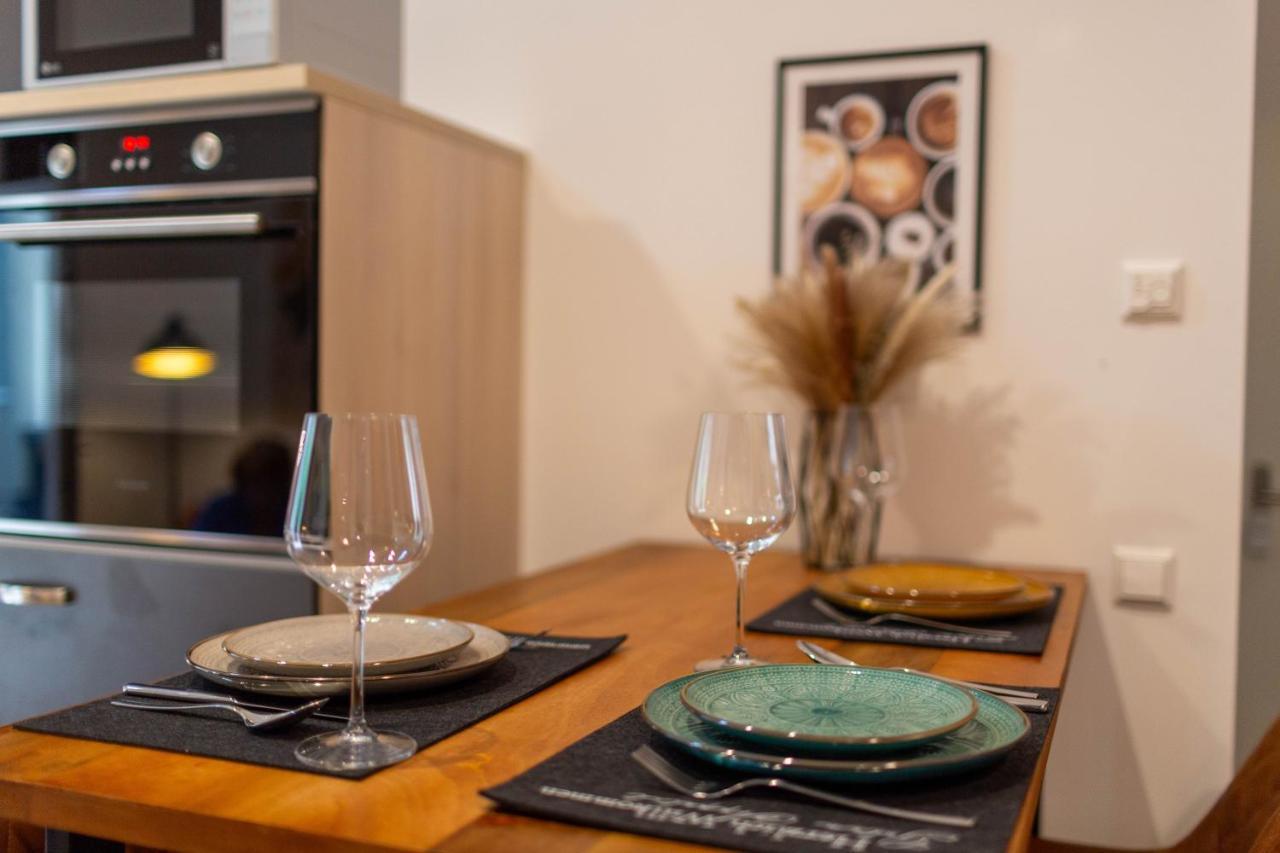 Soulscape Apartments Loft Zwickau Citycenter Mit Tg-Stellplatz, Magenta-Tv Und Klima 외부 사진